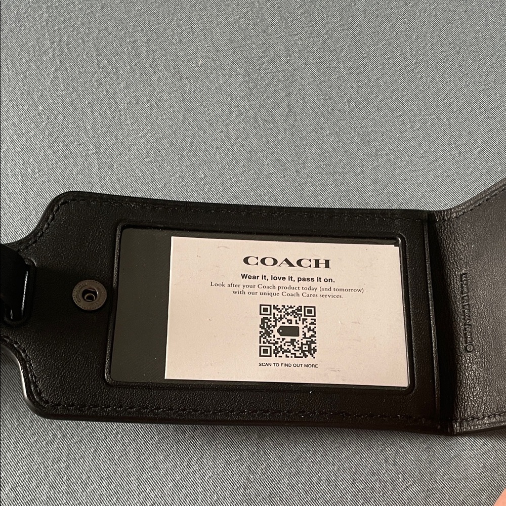 Coach Camouflage Leather Travel Tag - Picture 5 of 6